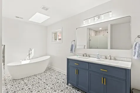 1176B Nelson Drive Harrisonburg VA 22801