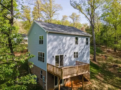 1176B Nelson Drive Harrisonburg VA 22801