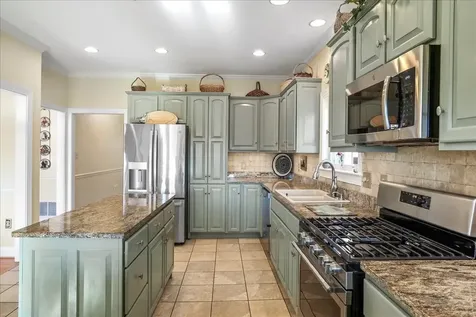 40 Birdsong Lane Edinburg VA 22824