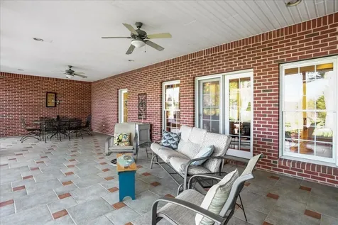 40 Birdsong Lane Edinburg VA 22824