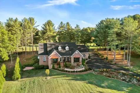 40 Birdsong Lane Edinburg VA 22824