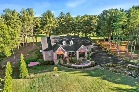 40 Birdsong Lane Edinburg VA 22824