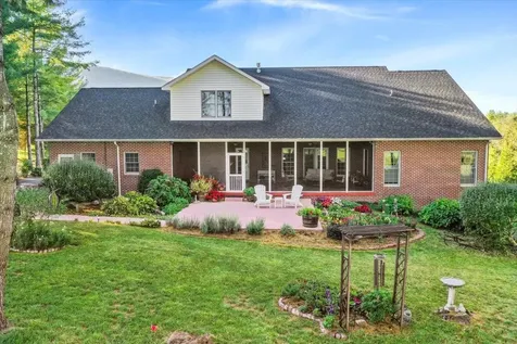 40 Birdsong Lane Edinburg VA 22824