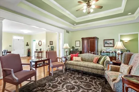 40 Birdsong Lane Edinburg VA 22824