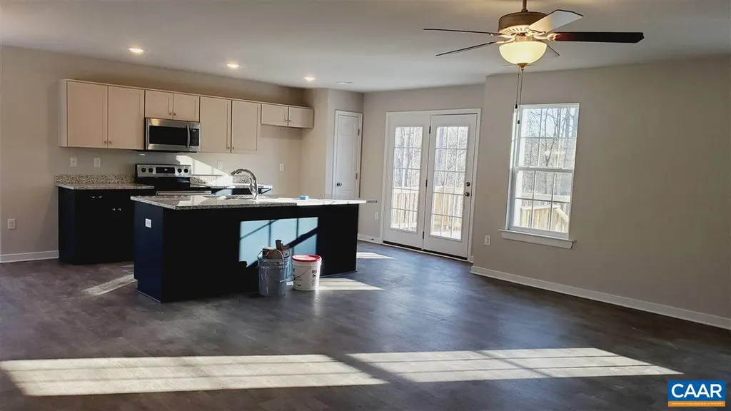 Dixie Hollow Louisa VA 23093