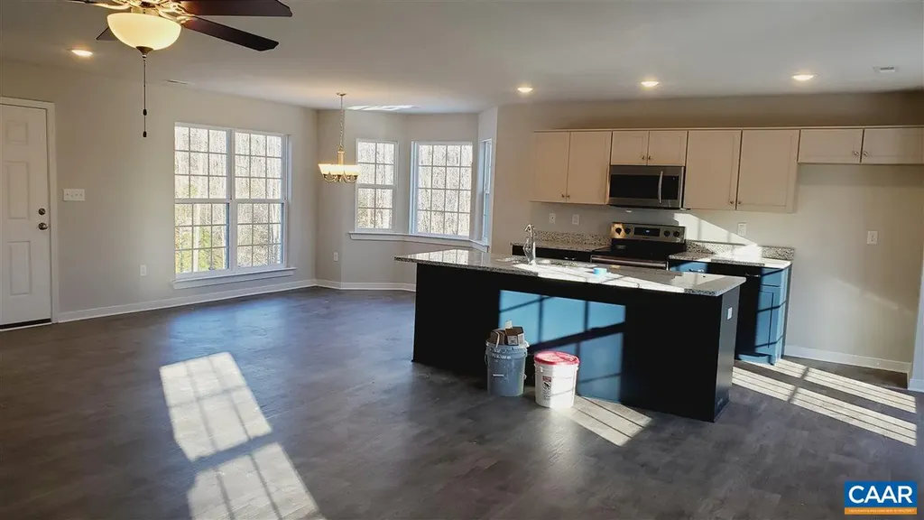 Dixie Hollow Louisa VA 23093