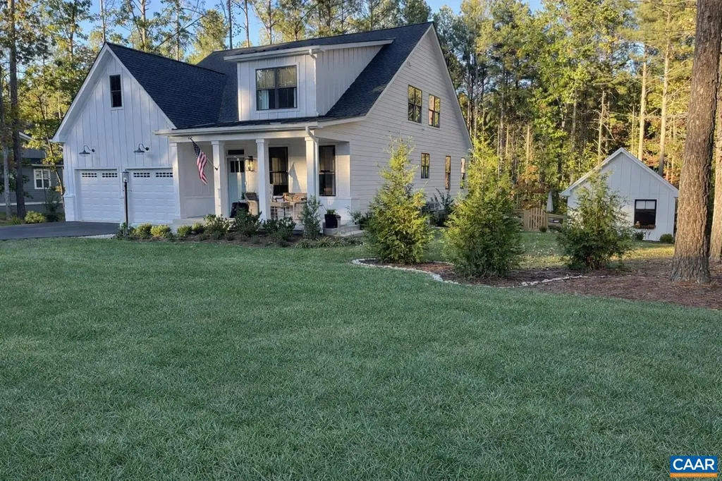 62 Pine Shadow Court Troy VA 22974