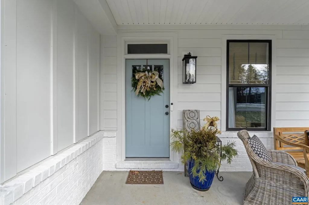 62 Pine Shadow Court Troy VA 22974