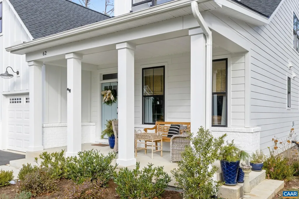 62 Pine Shadow Court Troy VA 22974