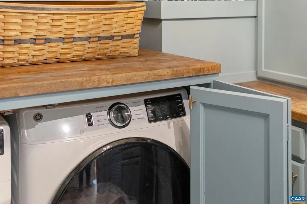 62 Pine Shadow Court Troy VA 22974