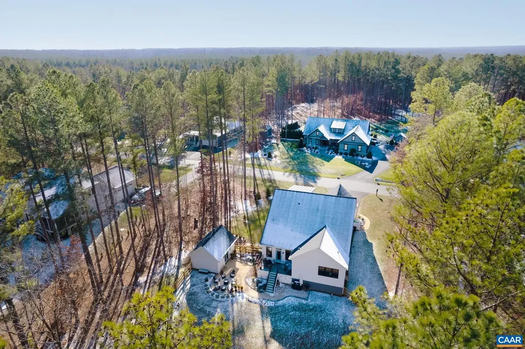 62 Pine Shadow Court Troy VA 22974