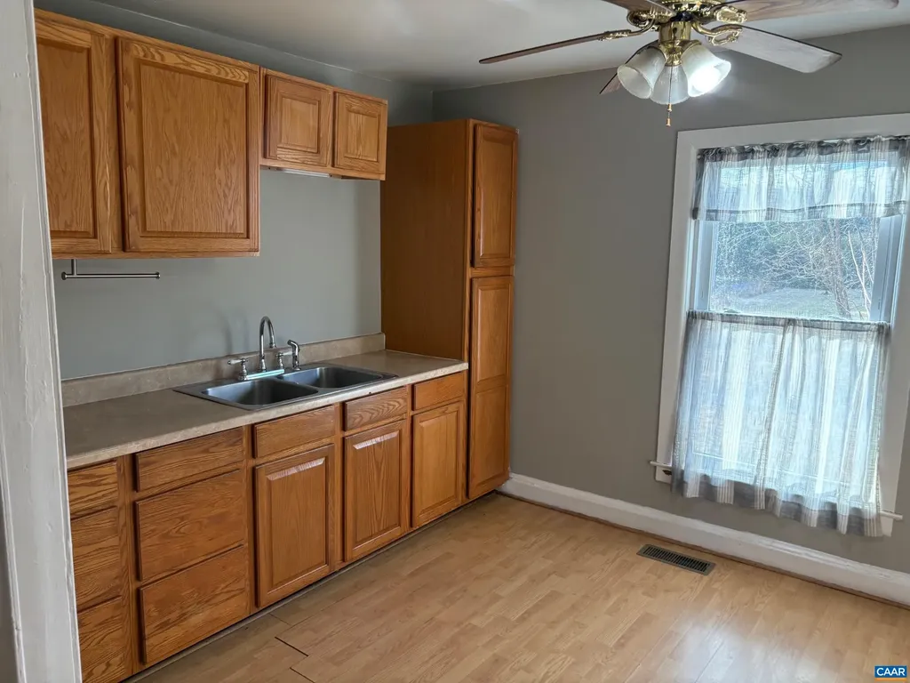 111&119 Resettlement Road Madison VA 22727