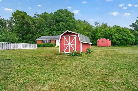 8217 South East Side Highway Elkton VA 22827