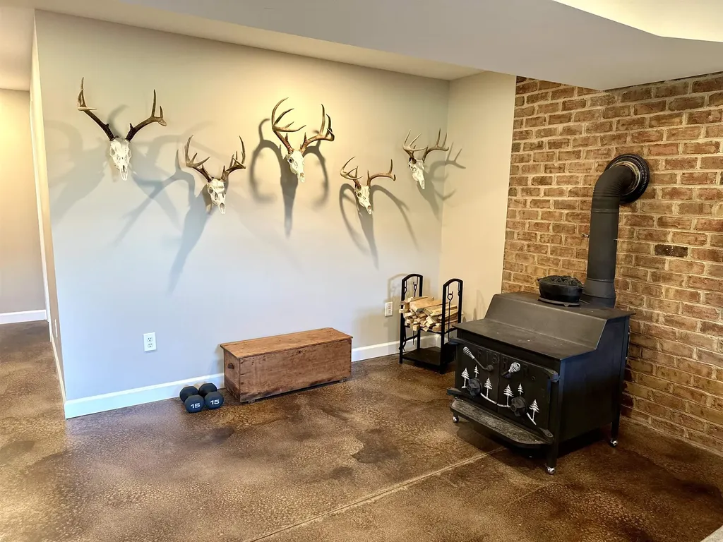 10921 Cook Town Road Bridgewater VA 22812