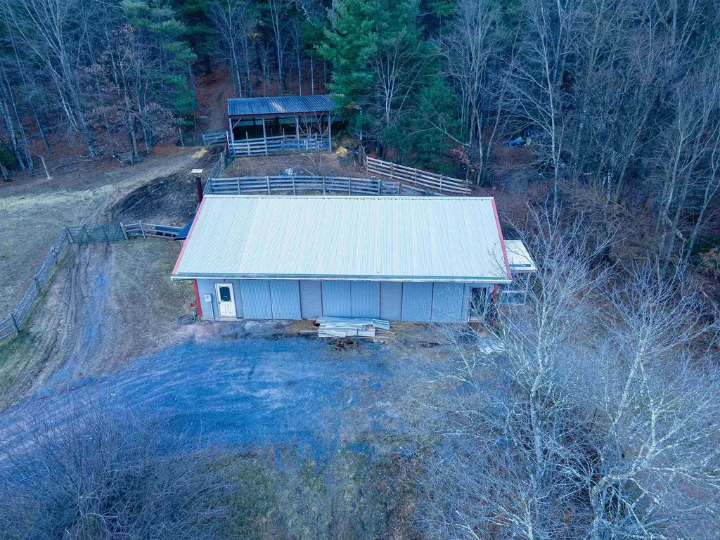 10921 Cook Town Road Bridgewater VA 22812