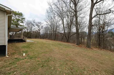 1161 Main Street E Stanley VA 22851