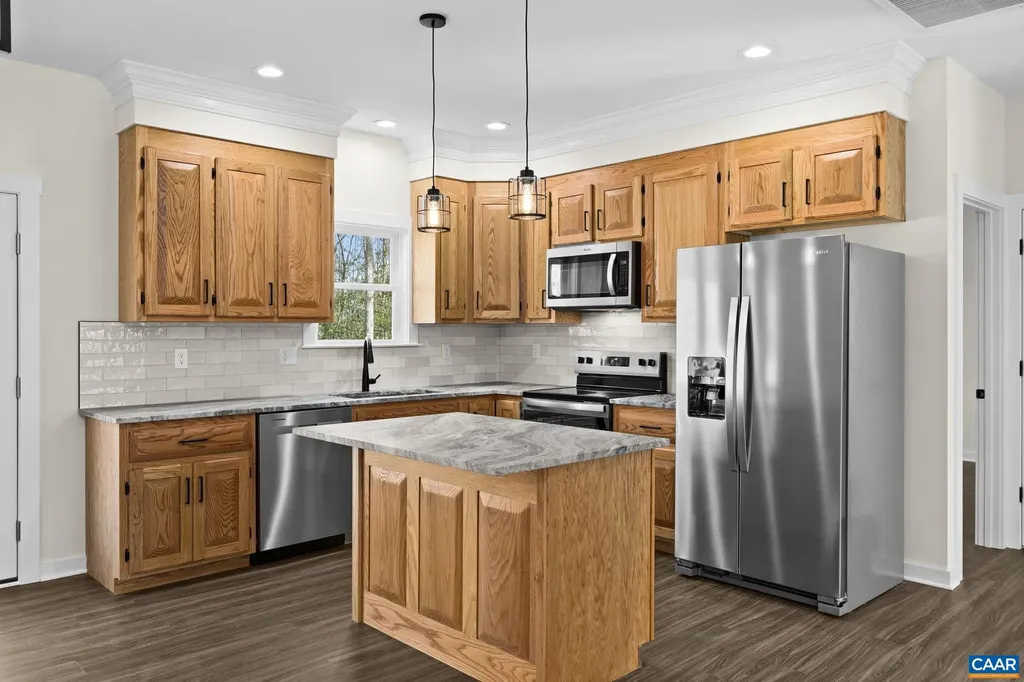 501 Proffits Road Louisa VA 23093