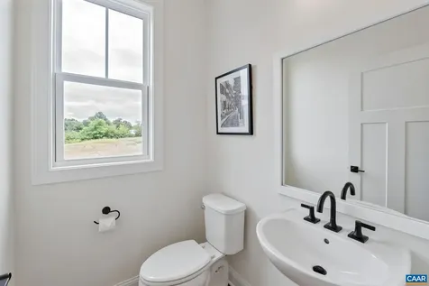 7 Ryan Way Charlottesville VA 22911