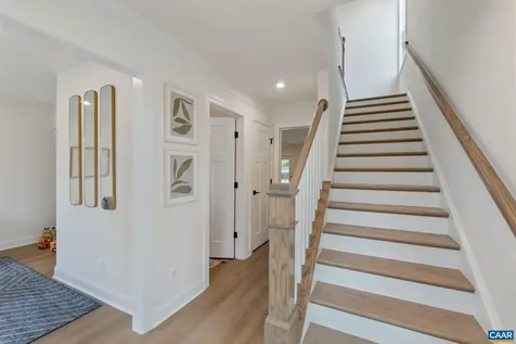 7 Ryan Way Charlottesville VA 22911