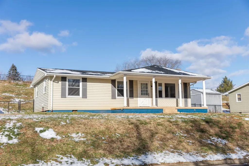 184 Hillside Drive SW Buena Vista VA 24416