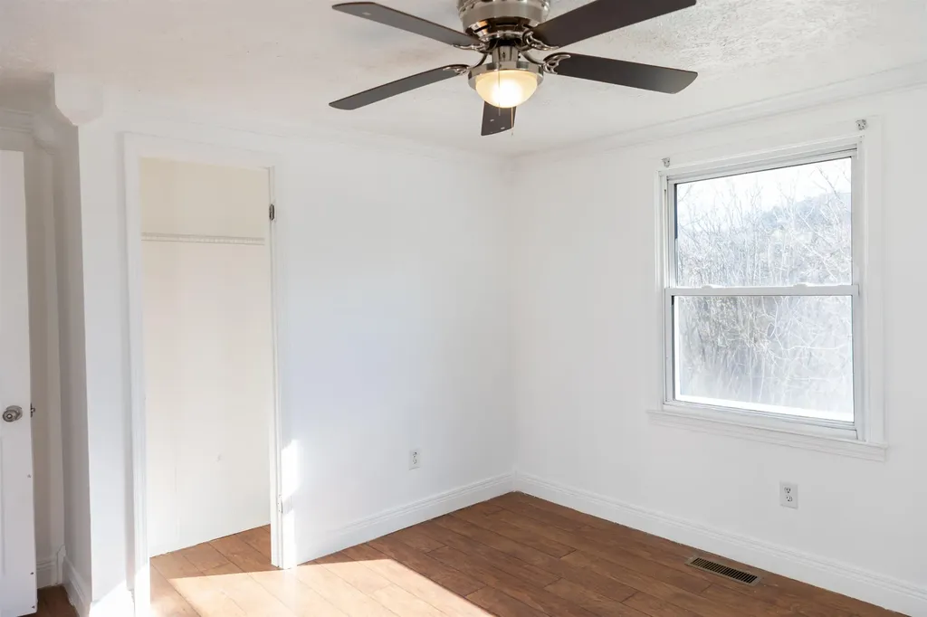 184 Hillside Drive SW Buena Vista VA 24416