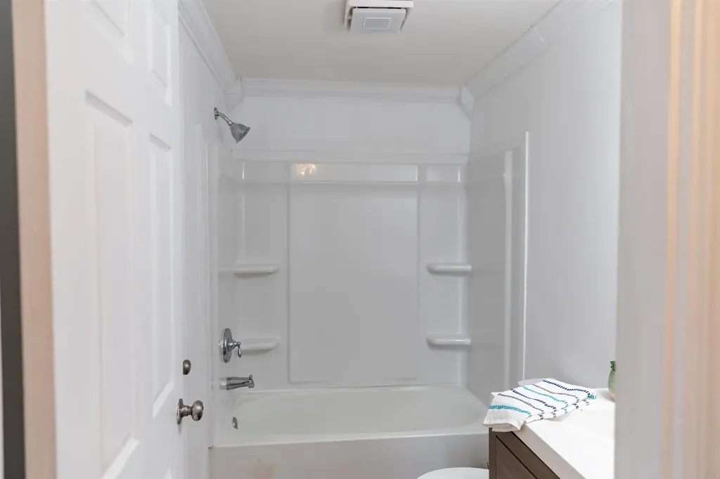 184 Hillside Drive SW Buena Vista VA 24416