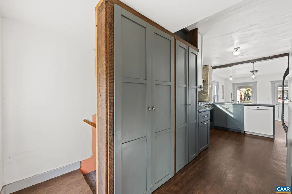 504 12th Street NW Charlottesville VA 22903