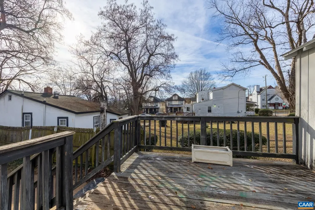 504 12th Street NW Charlottesville VA 22903