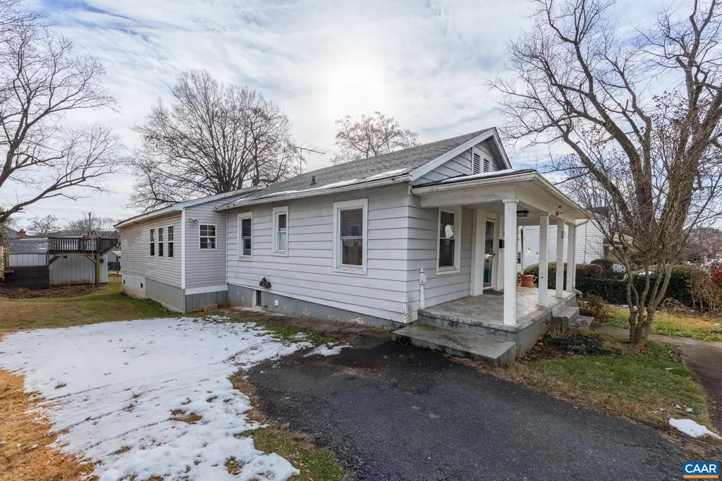 504 12th Street NW Charlottesville VA 22903