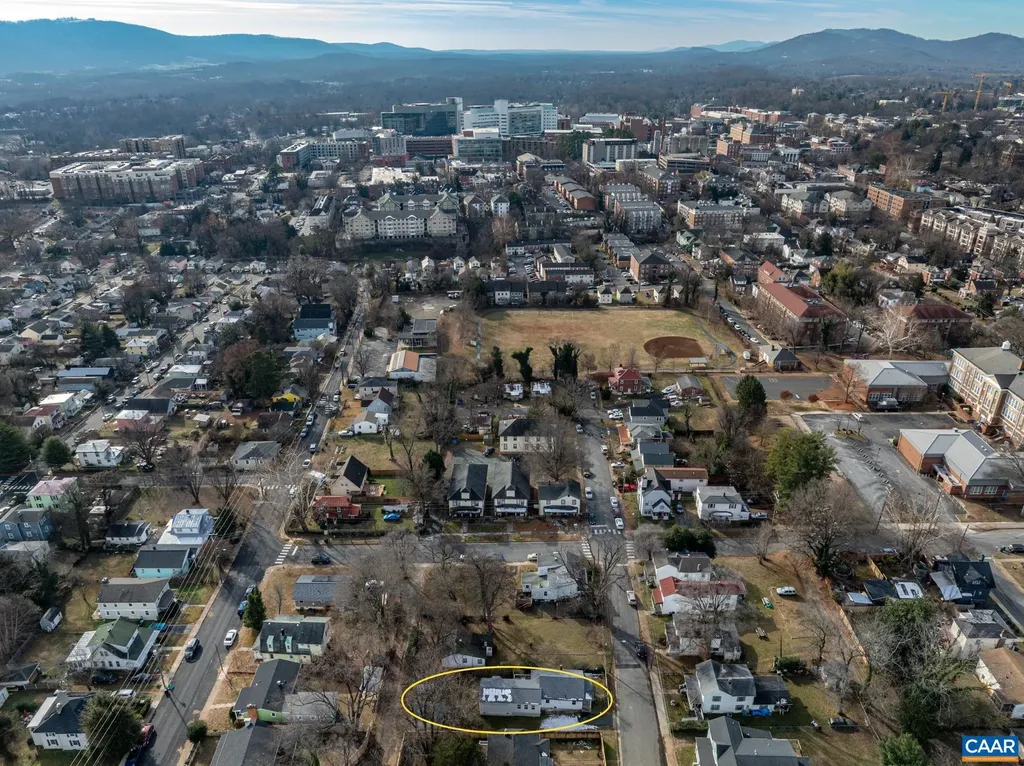 504 12th Street NW Charlottesville VA 22903