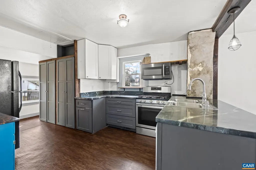 504 12th Street NW Charlottesville VA 22903