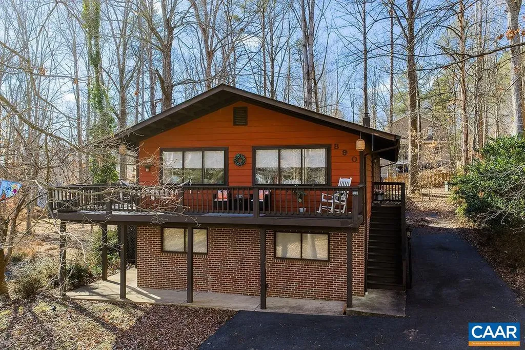 890 Jefferson Drive Palmyra VA 22963