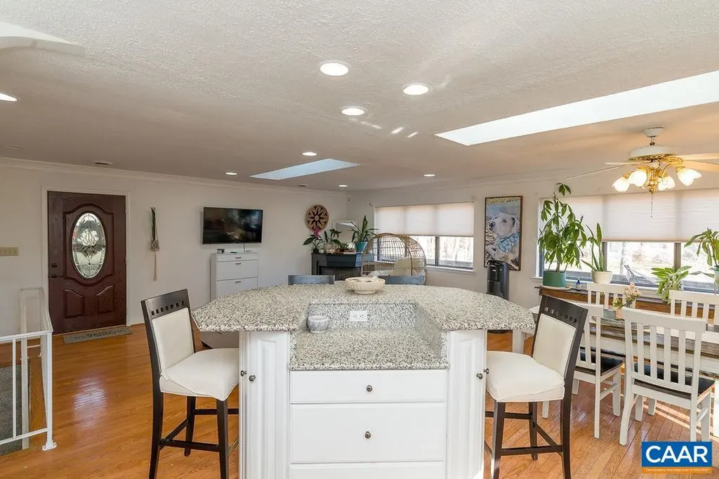 890 Jefferson Drive Palmyra VA 22963