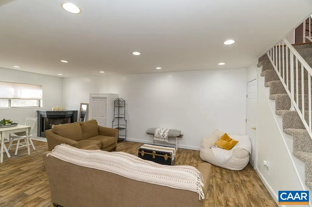 890 Jefferson Drive Palmyra VA 22963