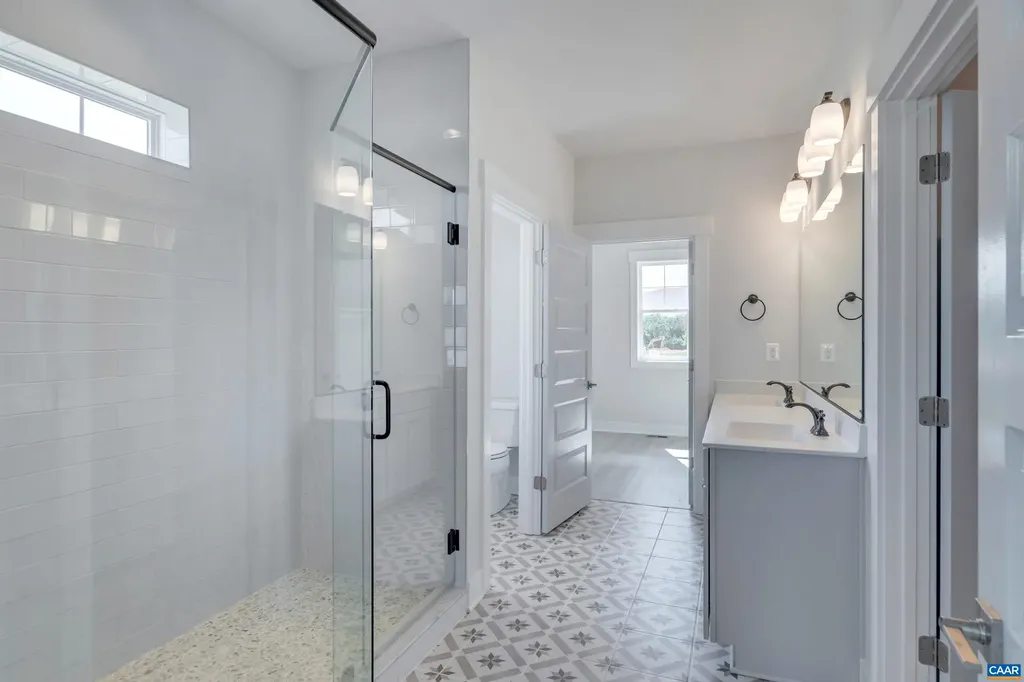 L1-65E Bear Island Parkway Zion Crossroads VA 22942