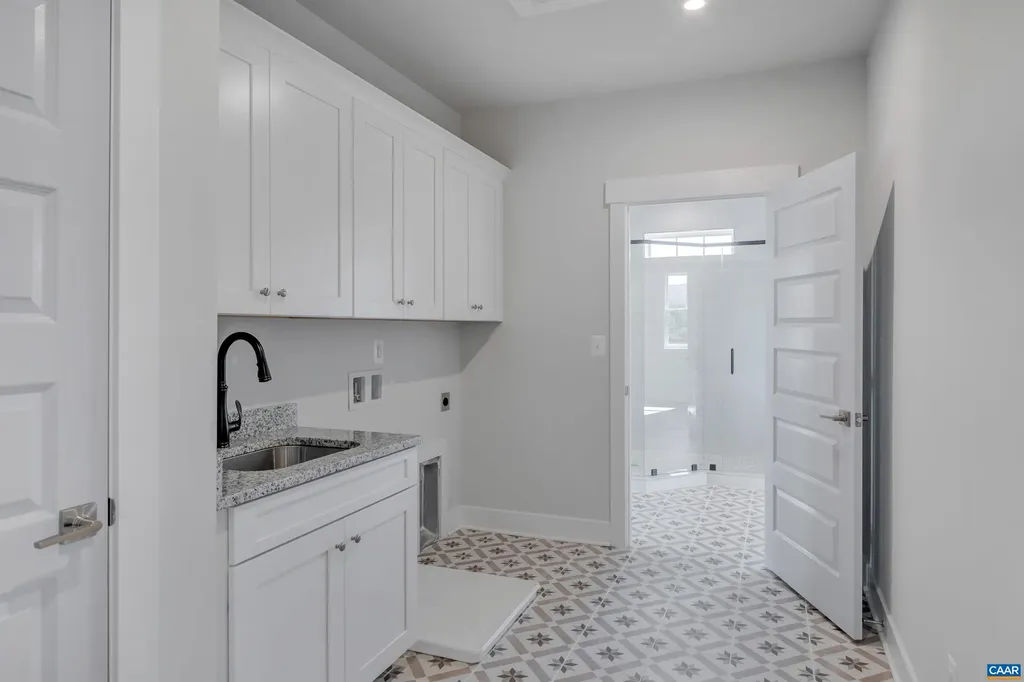 L1-65E Bear Island Parkway Zion Crossroads VA 22942