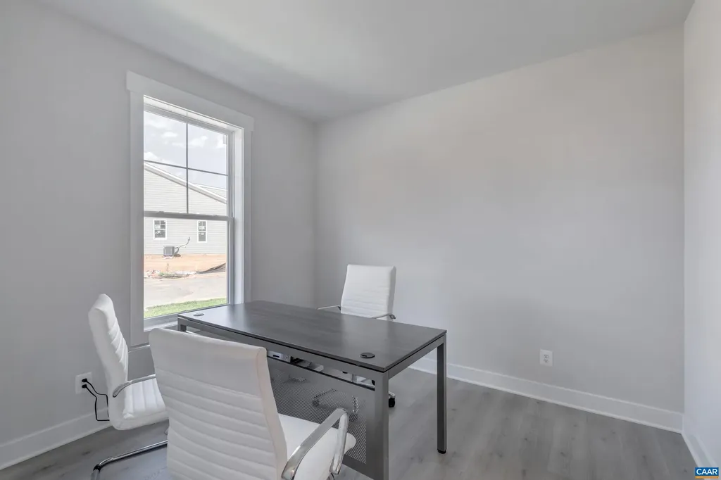 L1-65E Bear Island Parkway Zion Crossroads VA 22942