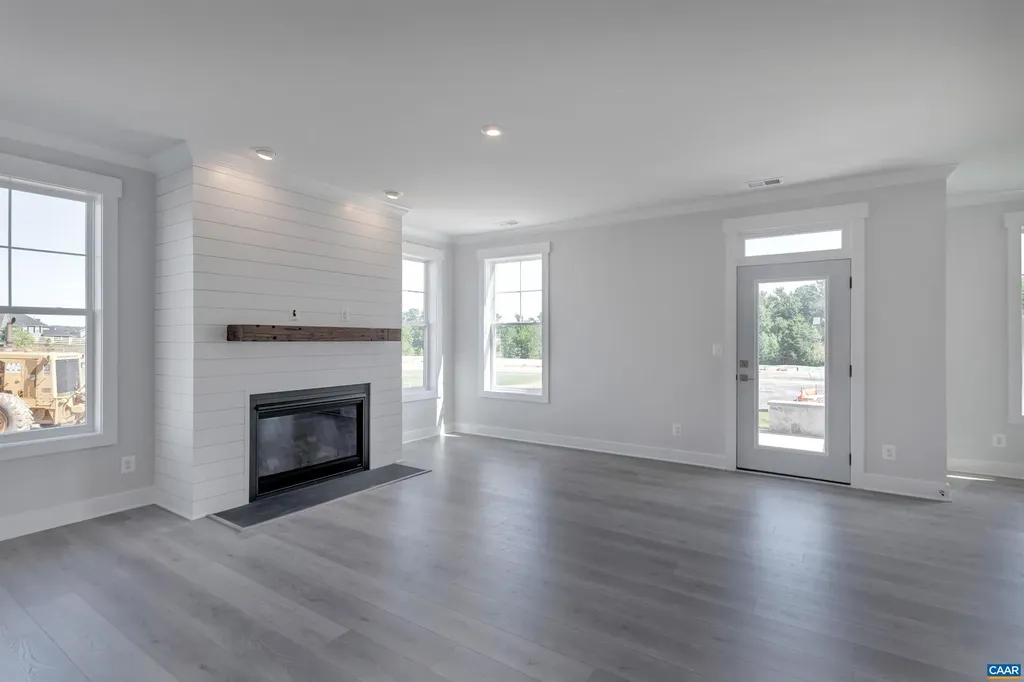 L1-65E Bear Island Parkway Zion Crossroads VA 22942