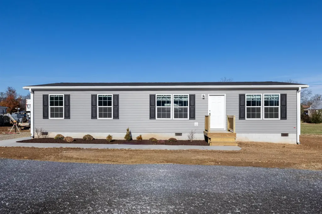 341 Park Road Stanley VA 22851