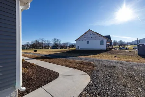 341 Park Road Stanley VA 22851