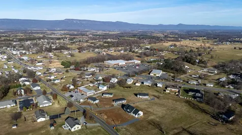 355 Park Road Stanley VA 22851
