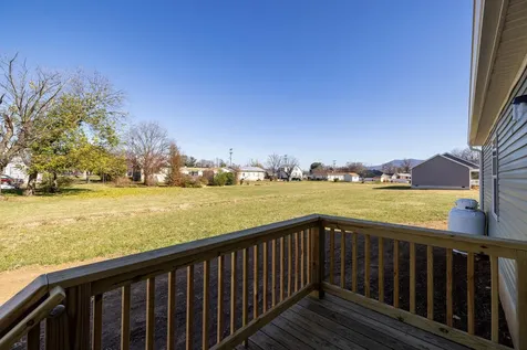 343 Park Road Stanley VA 22851