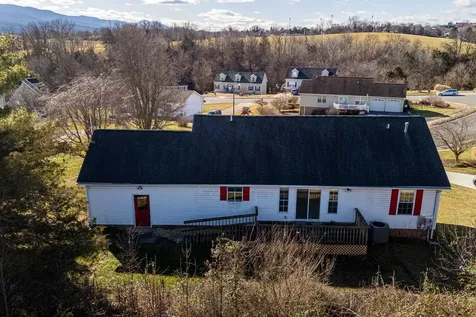 134 Dillon Court New Market VA 22844