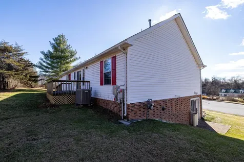 134 Dillon Court New Market VA 22844