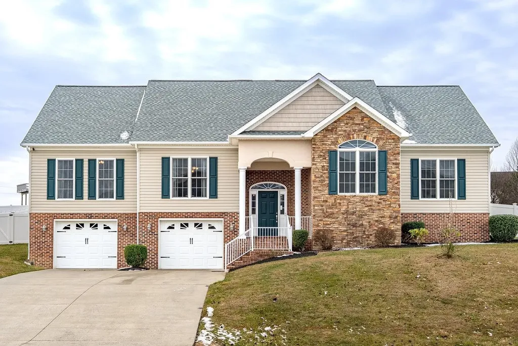 6250 Dotts Lane Penn Laird VA 22846