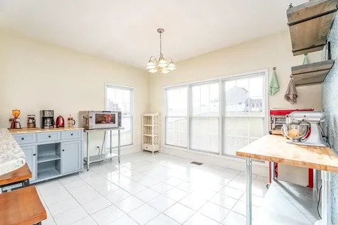 6250 Dotts Lane Penn Laird VA 22846