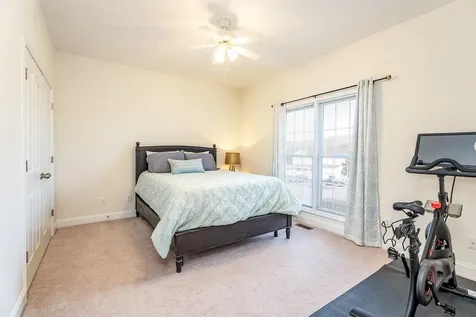 6250 Dotts Lane Penn Laird VA 22846
