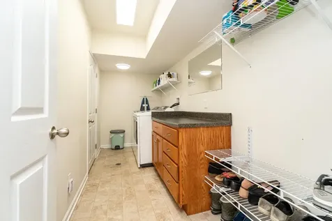 6250 Dotts Lane Penn Laird VA 22846