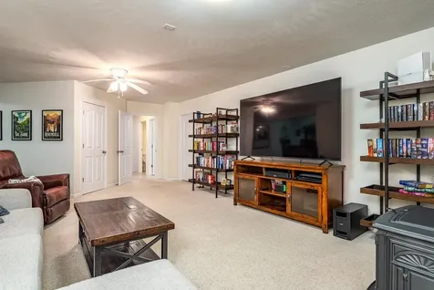 6250 Dotts Lane Penn Laird VA 22846
