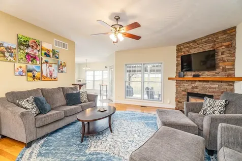 6250 Dotts Lane Penn Laird VA 22846